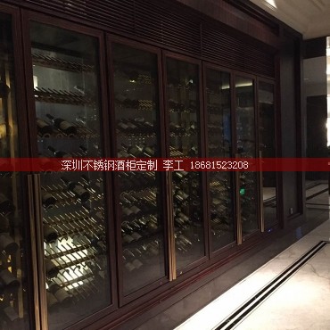 定制西餐厅木纹饰面不锈钢酒柜